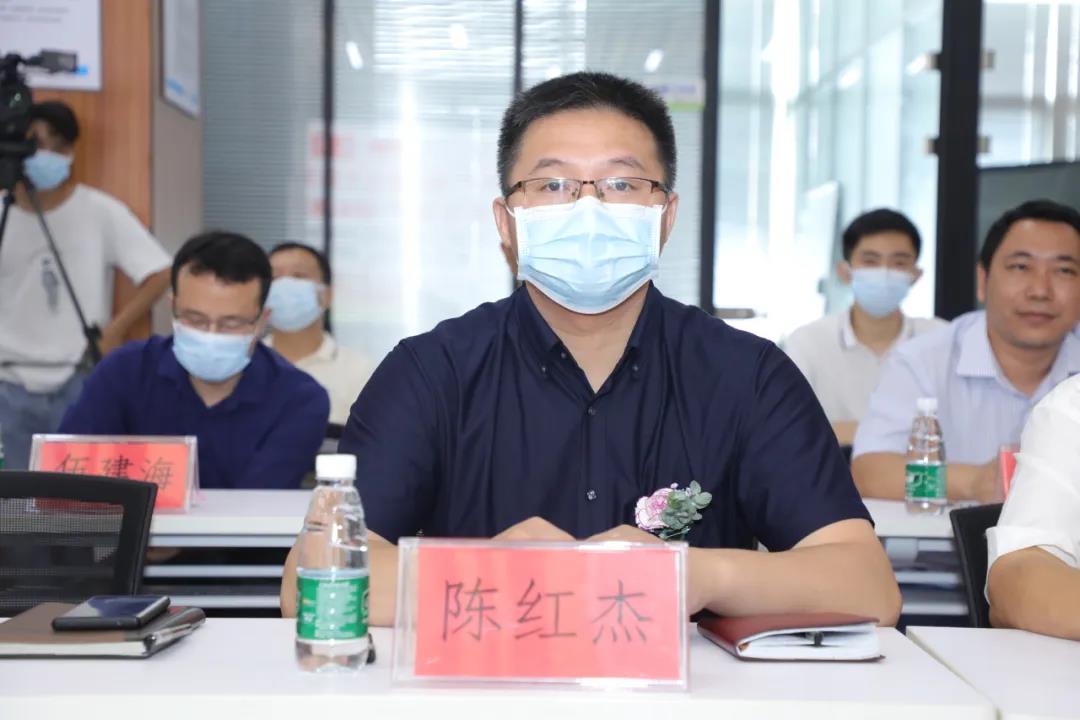 陈红杰.jpg